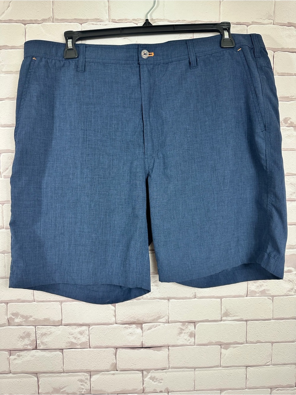 Orvis Men's Navy Blue Flat Front Shorts